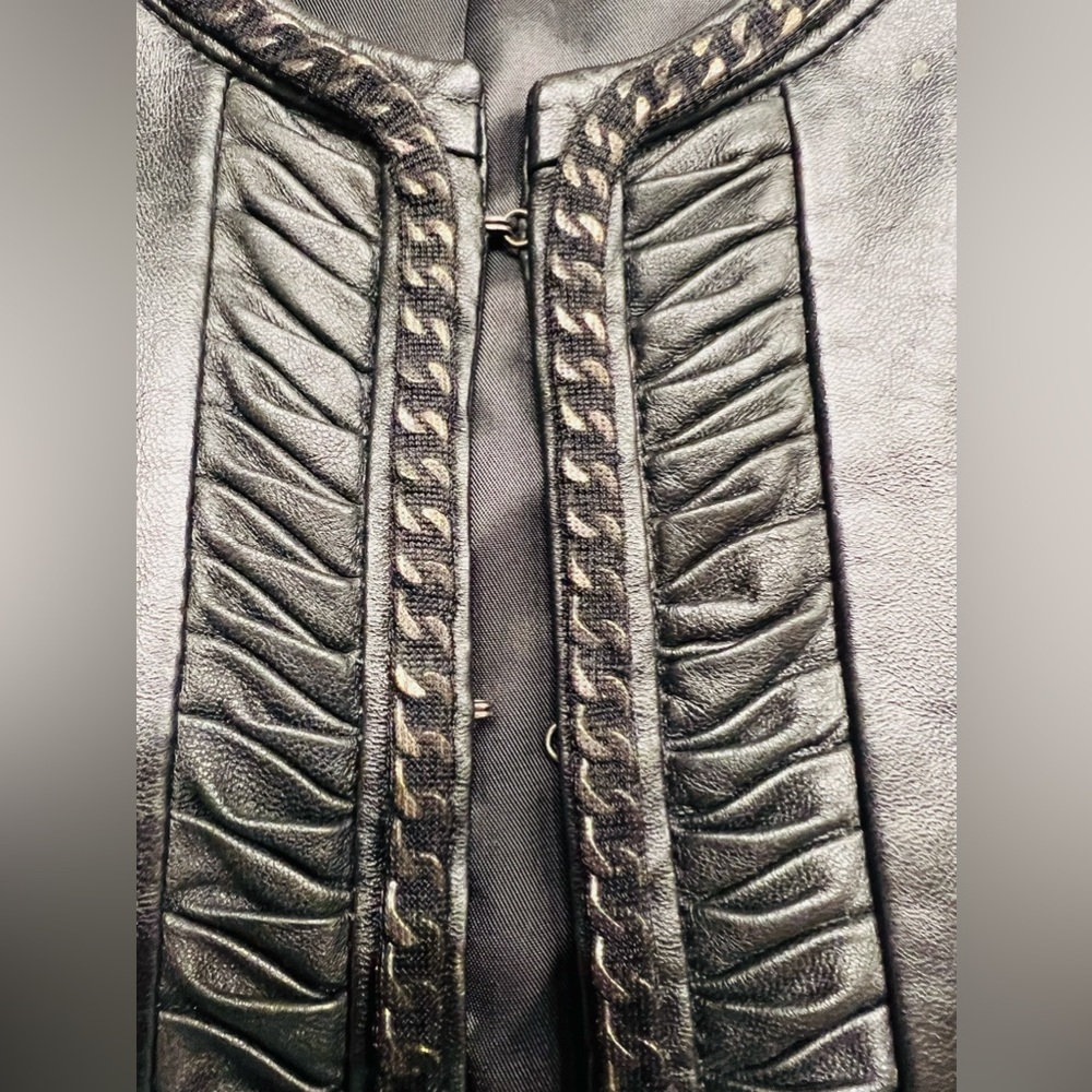 Leather jacket - Picture 5 of 6